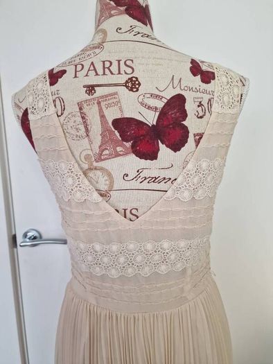 Oasis Dress