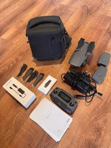 DJI Mavic 2 Zoom Fly More Combo