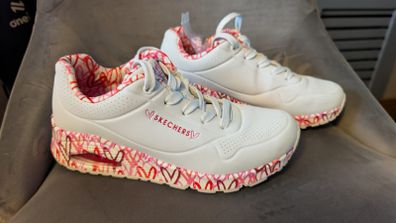sketchers