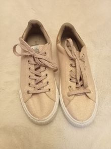 Victoria Shimmer Metallic Pink Trainers - Size UK 7