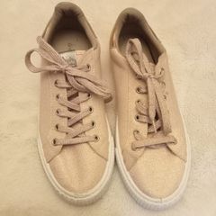 Victoria Shimmer Metallic Pink Trainers - Size UK 7