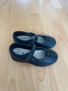 Clarks School Shoe 11E