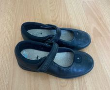 Clarks School Shoe 11E