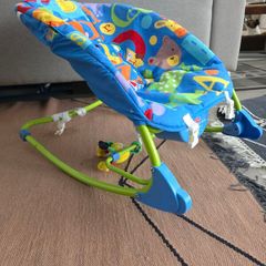 Fisher-Price Deluxe Infant to Toddler Rocker