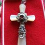 Unique item. Vintage Sterling Silver Mother of Pearl Cross. Hallmarked. Unique. Image 6