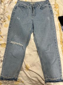 Urban outfitters mom jeans