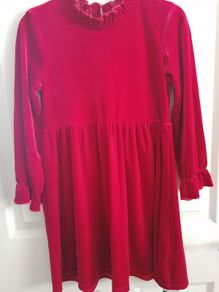 Red velvet dress, New, age 7-8