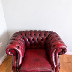 Genuine leather Chesterfield Oxblood Armchair
