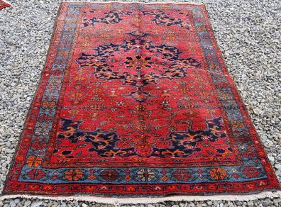 Handmade Persian Markasi Sarouk Rug