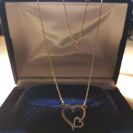 9 ct gold necklace