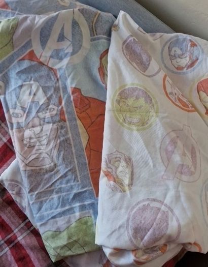 2 single duvet covers, marvel