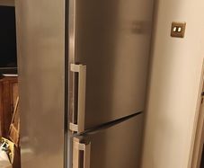 whirlpool fridge freezer