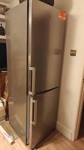 whirlpool fridge freezer