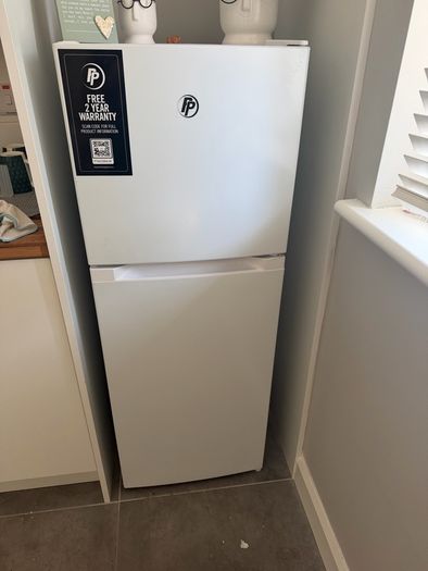 powerpoint small fridge