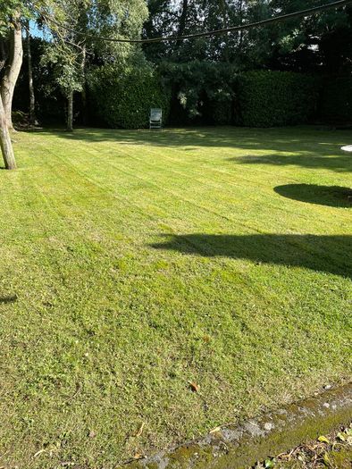 Grass Cutting & Garden Maintenance