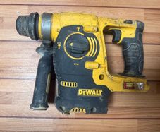Dewalt sds