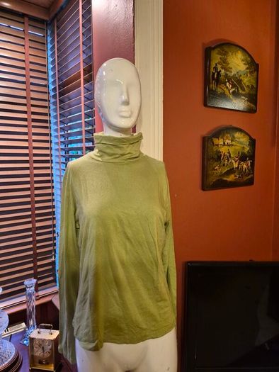 B.Young Turtleneck