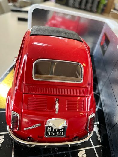 Fiat 500 L 1/18-1/16 Burago