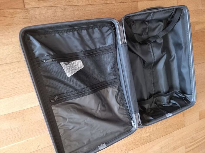 20inch carry-on suitcase