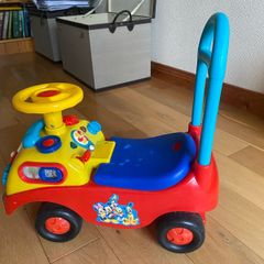 Ride on car