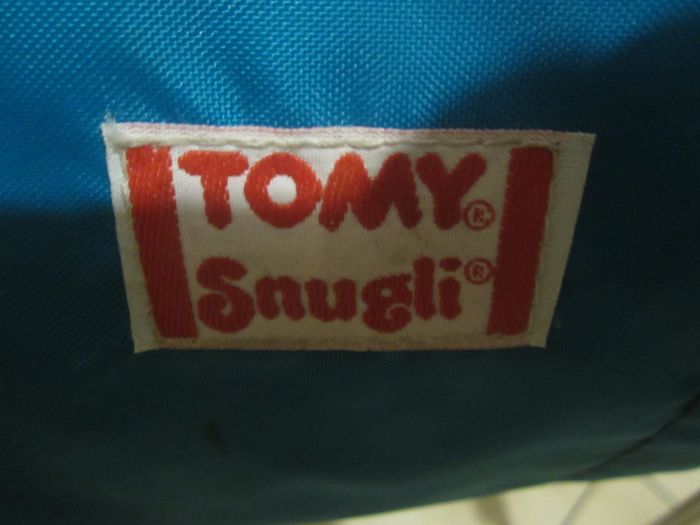 Baby Carrier....tomy Snugli