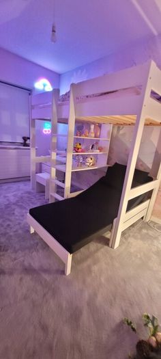 bunk bed