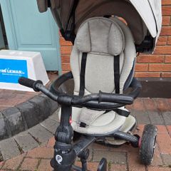 Qplay Trike with hood and rain cover