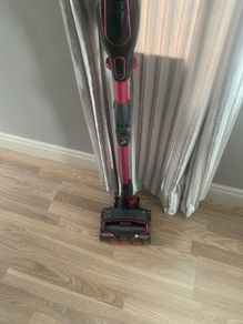 Shark cordless hoover