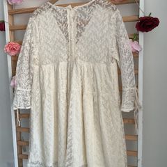 dress cream lace dress Grace & mila size small