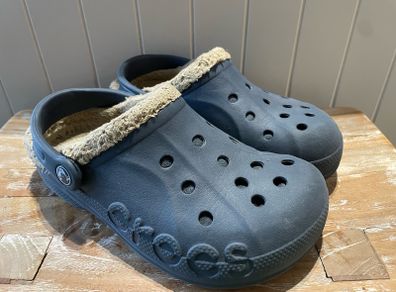Crocs lined navy blue denim colour  size UK 4
