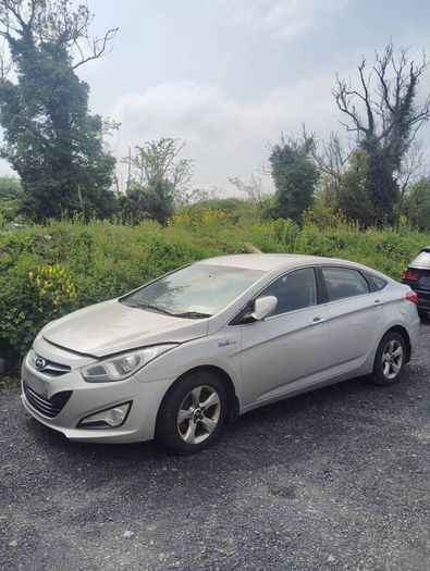 Breaking Hyundai i40 2012 1.7crdi