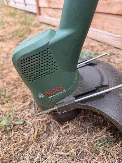 Bosch Electric Grass Trimmer