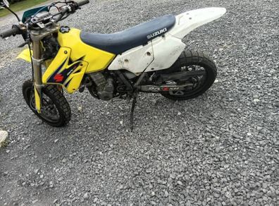 Drz 400 sm supermoto 2005 Breaking Only
