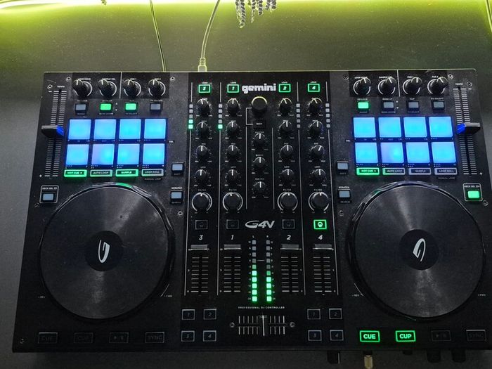 Special Offer Bundle - Gemini And Numark Dj Setup