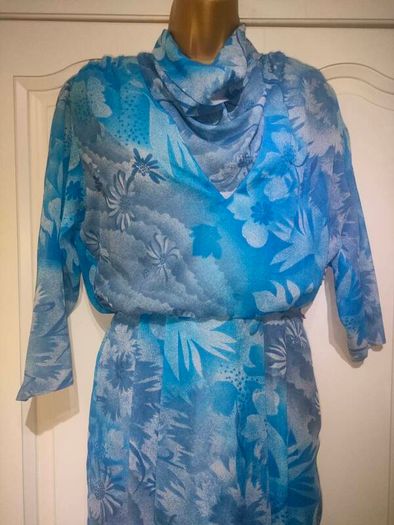 Vintage 80s blue floral midi dress size Small Cowl neckline Postage included