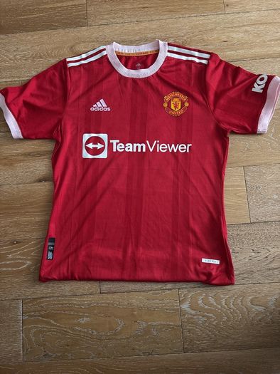 Fernandes Manchester United Jersey Medium