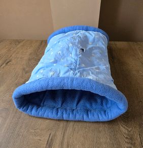 Large Guinea pig tunnel - blue yellow stars