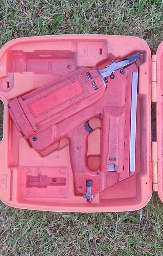 paslode im350 nail gun