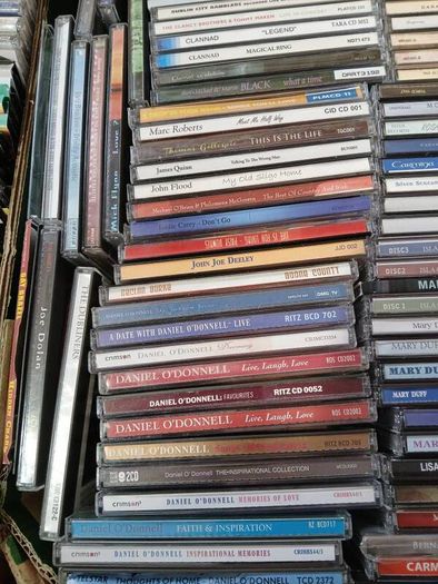 Irish Music Cds (approx 220 Cds)