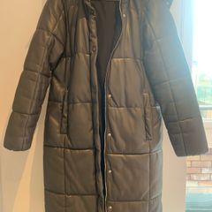 Rino & Pelle vegan leather puffer coat (EU 38) Like new