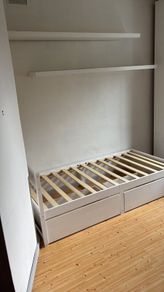 Single bed