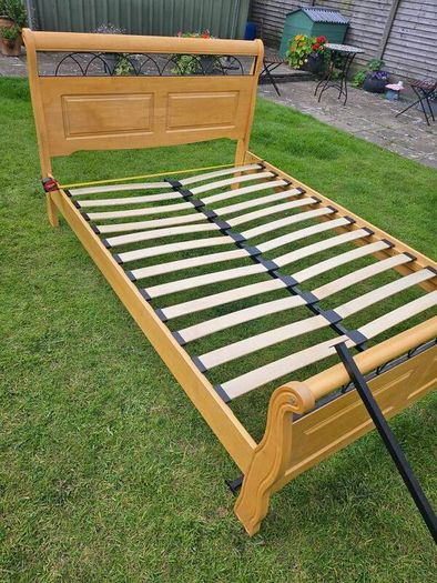 Double bed 4'6"