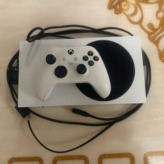 Xbox Series S 512GB - Complete Setup (Controller & All Cables)