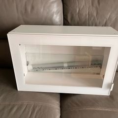 wall mounted cabinet Ikea