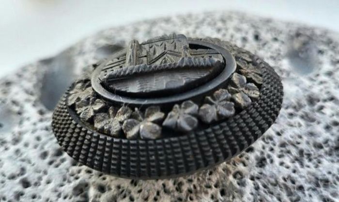 19th Century Irish Bog Oak Brooch