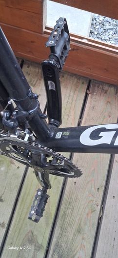 Giant road bike