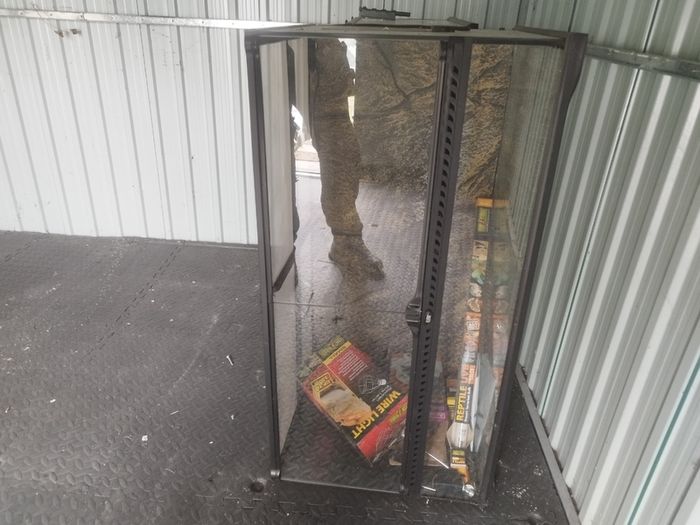 Reptile tank