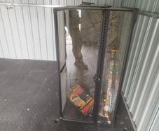 Reptile tank
