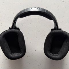 Logitech G935 Wireless Gaming Headset + USB Receiver - Needs Ear Pads
