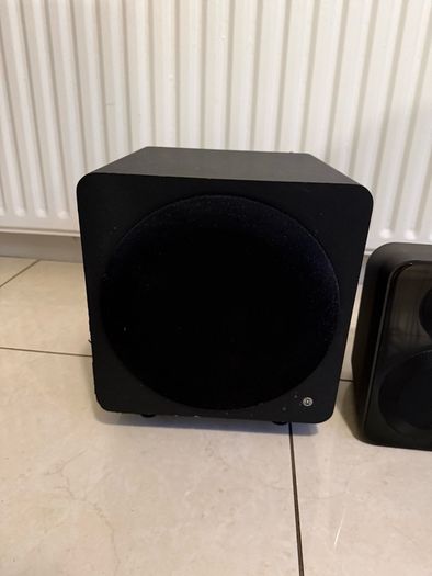 Onkyo Home Audio System, 5 speakers and sub woofer